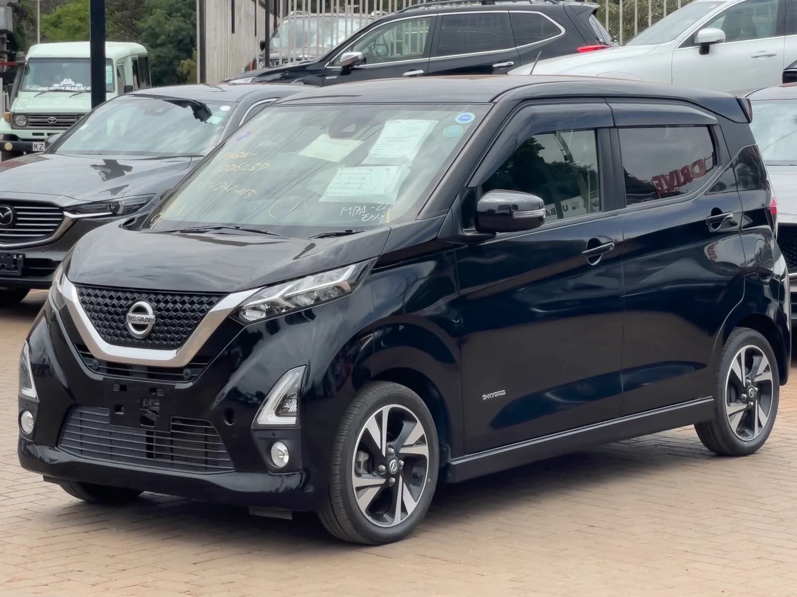 2020 NISSAN DAYZ Highway Star thumbnail 4