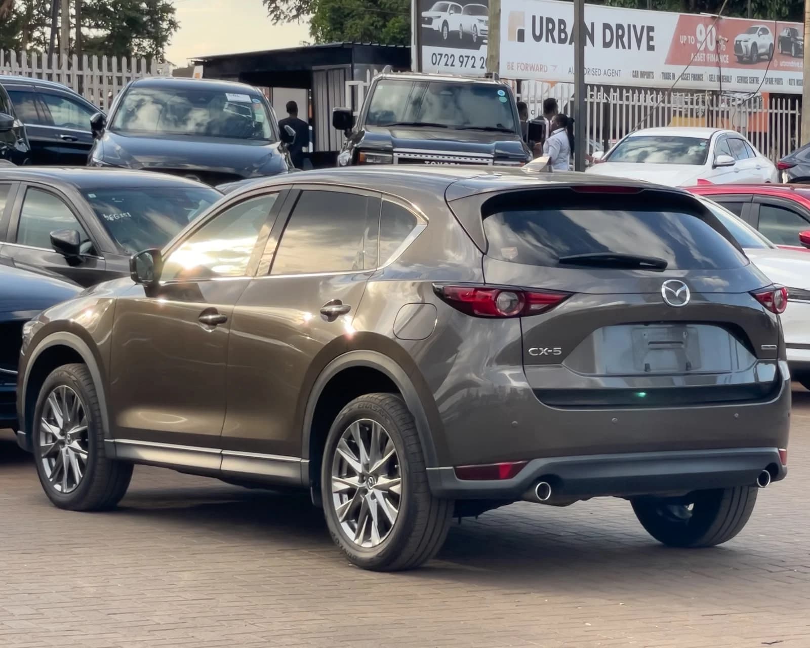 2019 2019 Mazda thumbnail 4